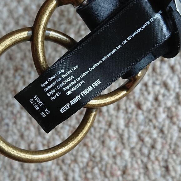 Urban outfitters Studded Double O-Ring Gold Silver Leather Black Belt - size S - Picture 7 of 12